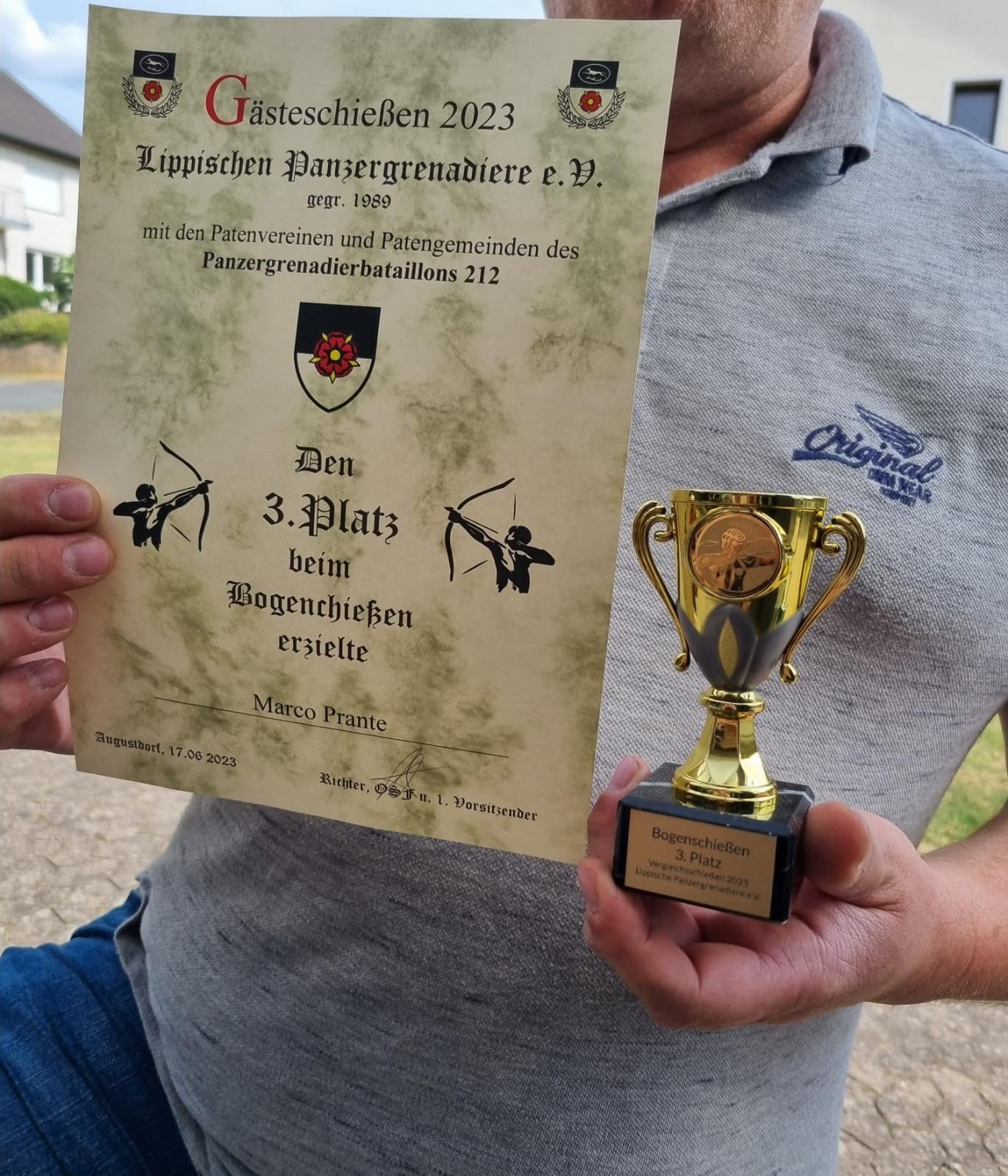 Gebirgsjagd Eggegebirge, die besten Teilnehmer der Bogensportabteilung Augustdorf. Die teilnehmenden Mitglieder der Bogensportabteilung errangen den 1. und 2. Platz bei den Schülern, den ersten Platz bei den Damen TRB und den 3. Platz bei den Herren BHR. Ein tolles Ergebnis.